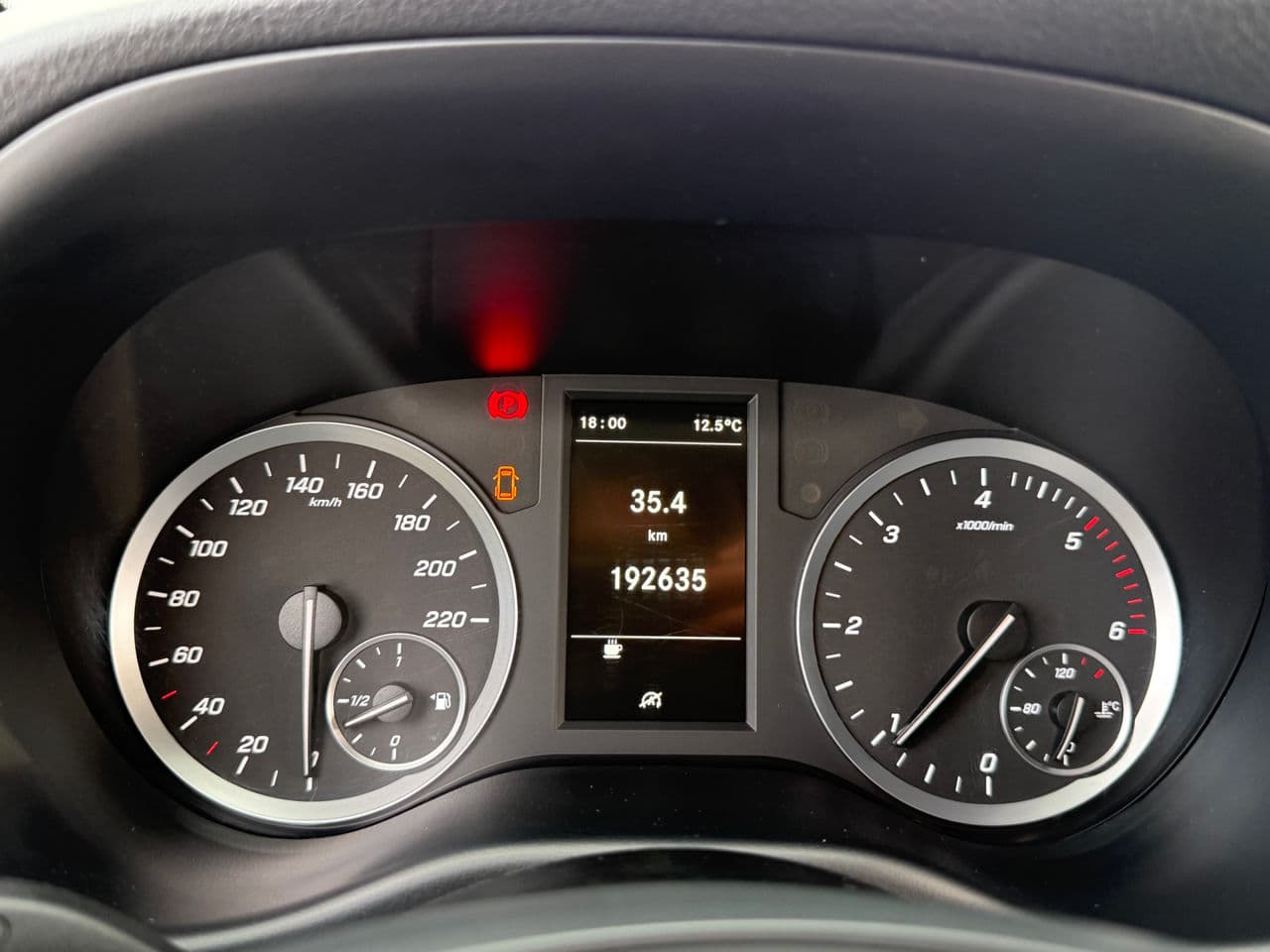 Mercedes Vito 2021 — Миниатюра 8