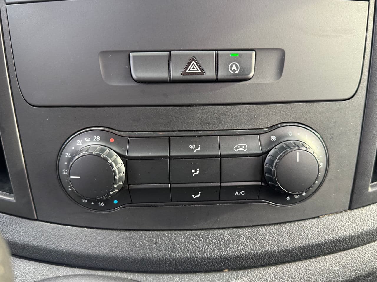 Mercedes Vito 2021 — Миниатюра 11