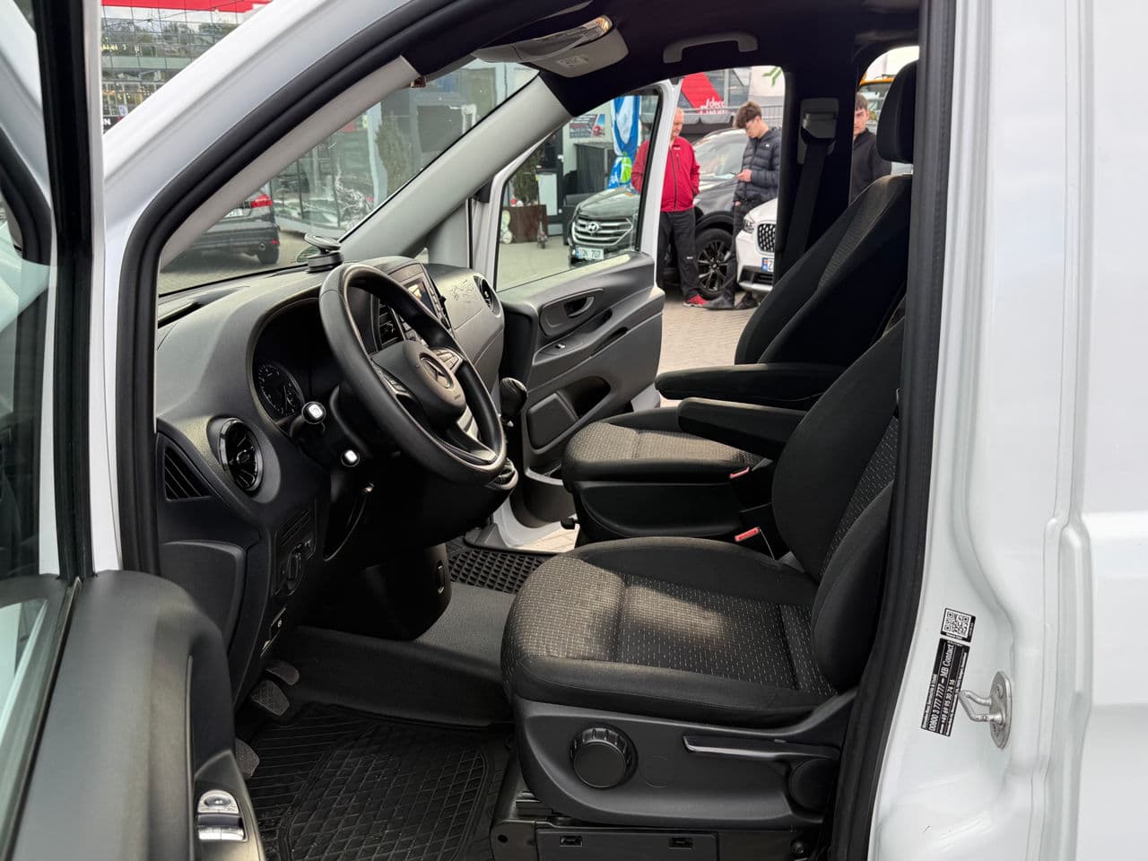 Mercedes Vito 2021 — Миниатюра 5