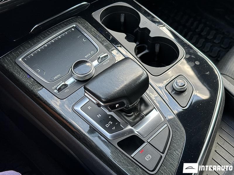 Audi Q7 2018 — Миниатюра 12