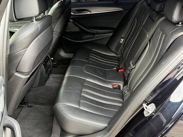 2017 BMW 530e — Miniatură 20