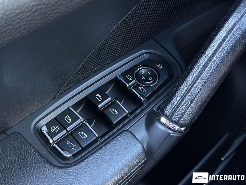 Porsche Cayenne 2011 — Миниатюра 7