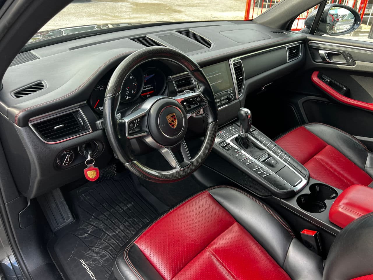 Porsche Macan 2017 — Миниатюра 5