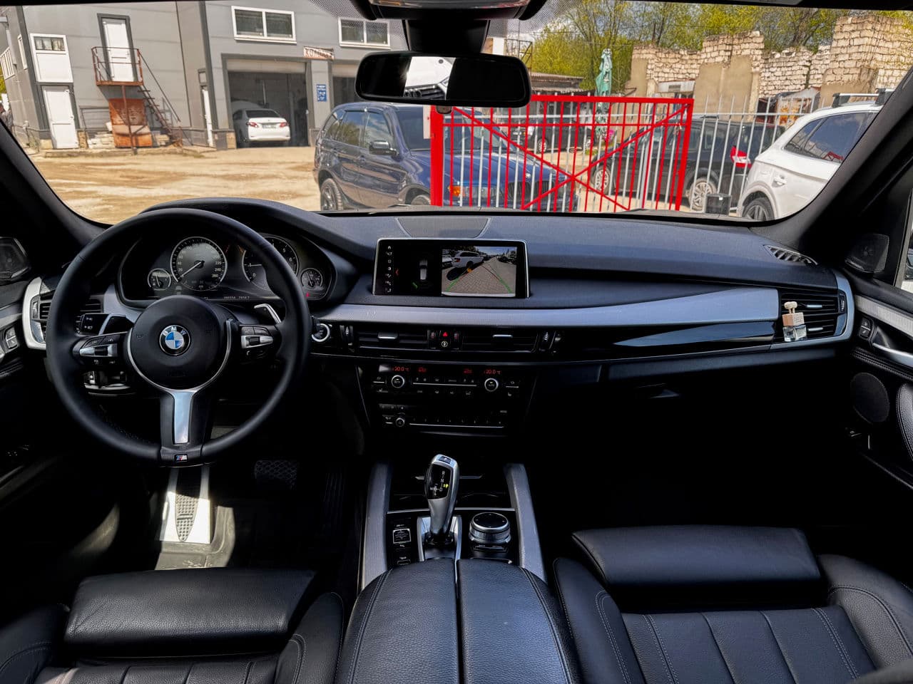 BMW X5 4.0e 2018 — Миниатюра 7