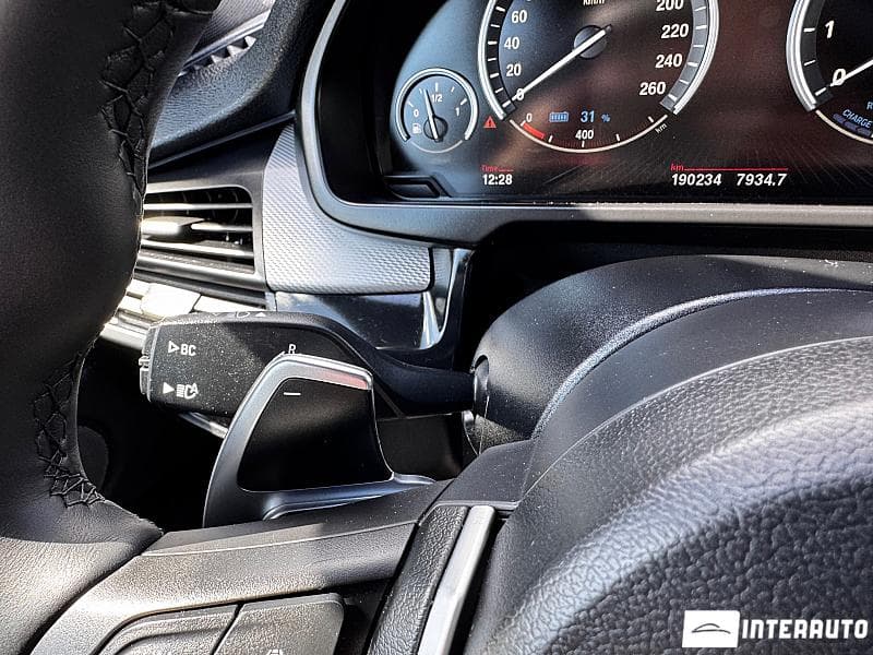 BMW X5 4.0e 2018 — Миниатюра 16