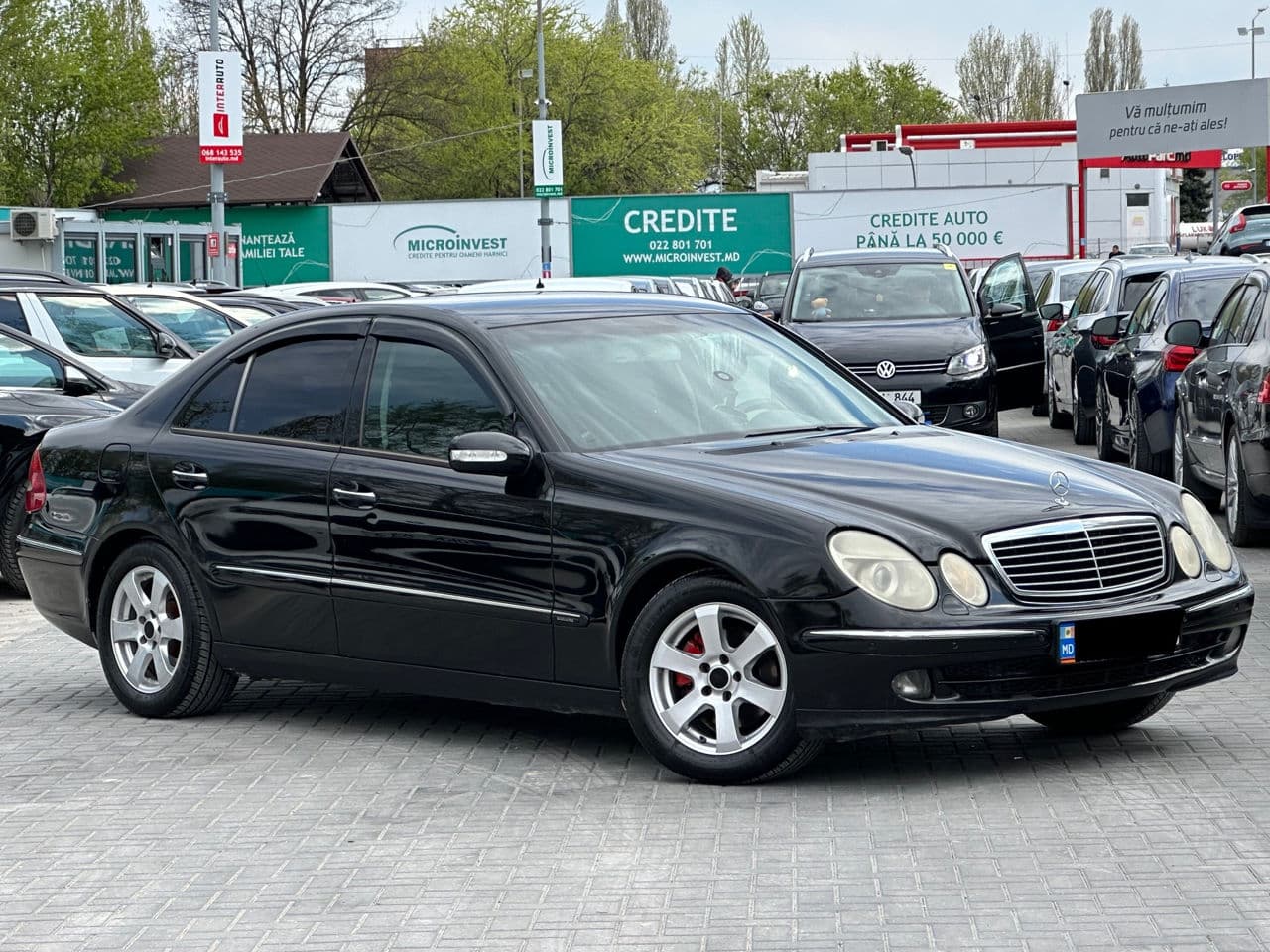 Mercedes E 220 2005 — Миниатюра 3