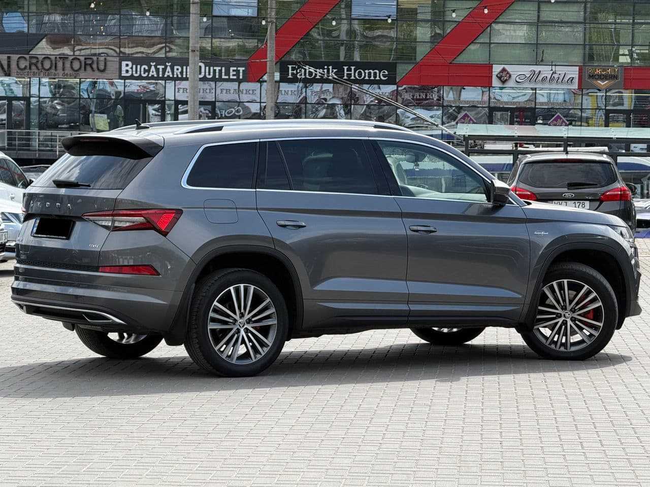 Skoda Kodiaq 2023 — Миниатюра 3