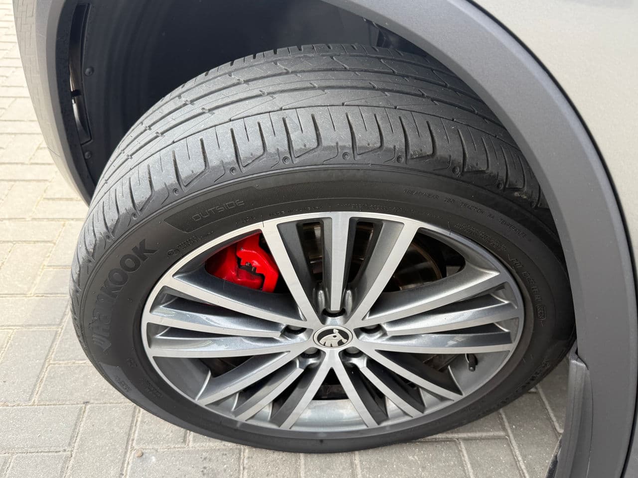 Skoda Kodiaq 2023 — Миниатюра 19