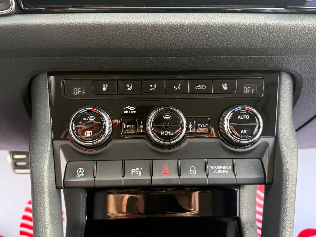 Skoda Kodiaq 2023 — Миниатюра 12