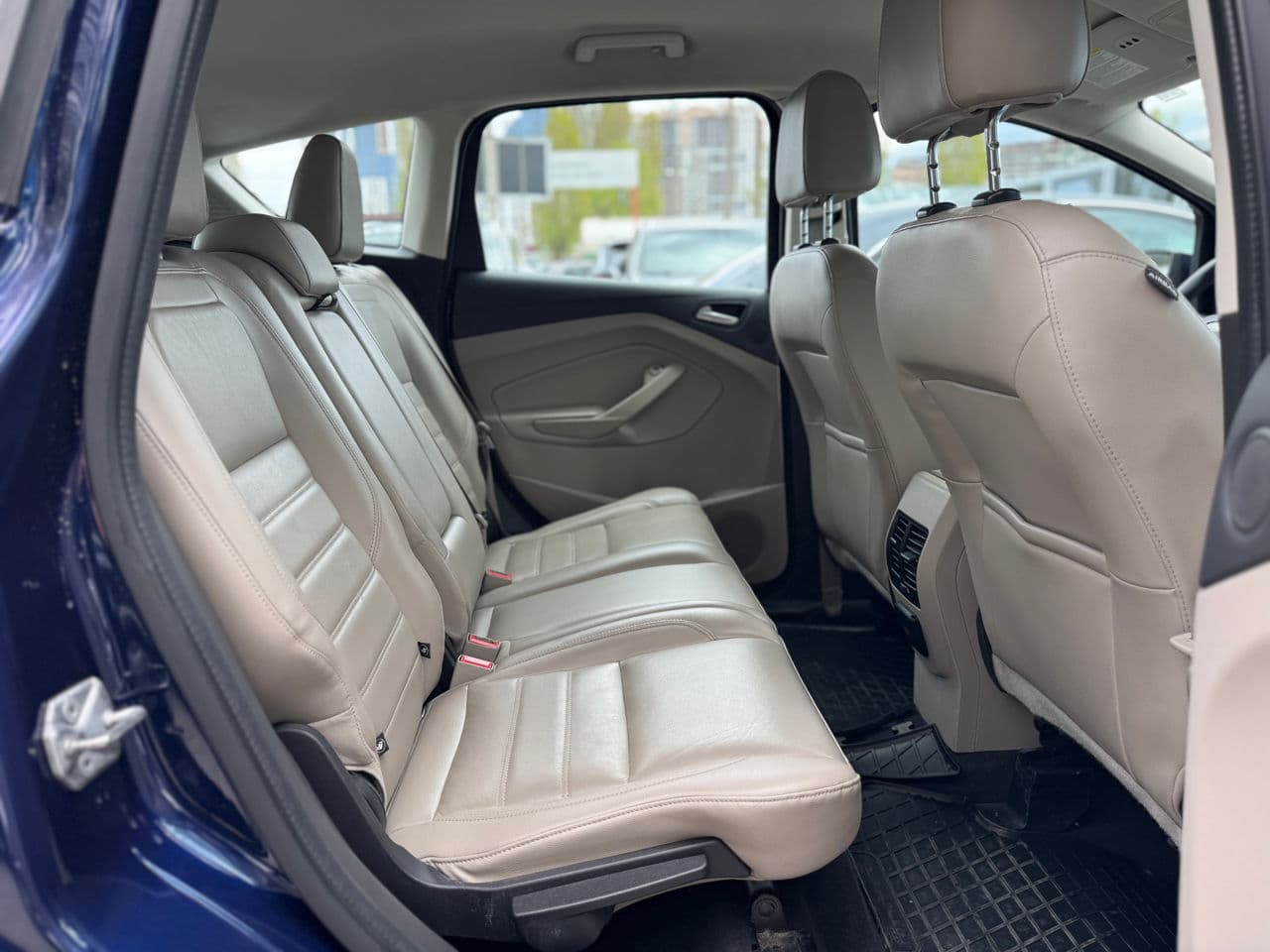 Ford C-MAX 2016 — Миниатюра 16