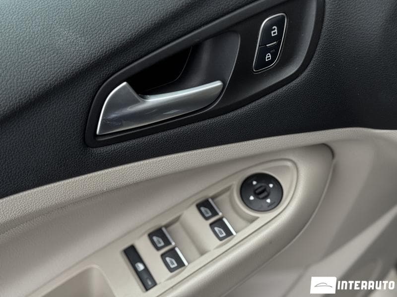 Ford C-MAX 2016 — Миниатюра 6