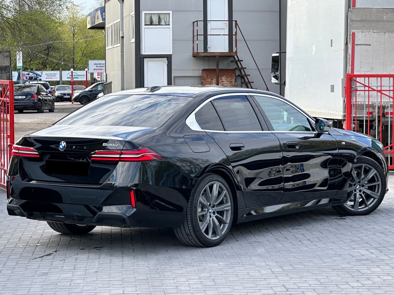 BMW 520 2023 — Миниатюра 4
