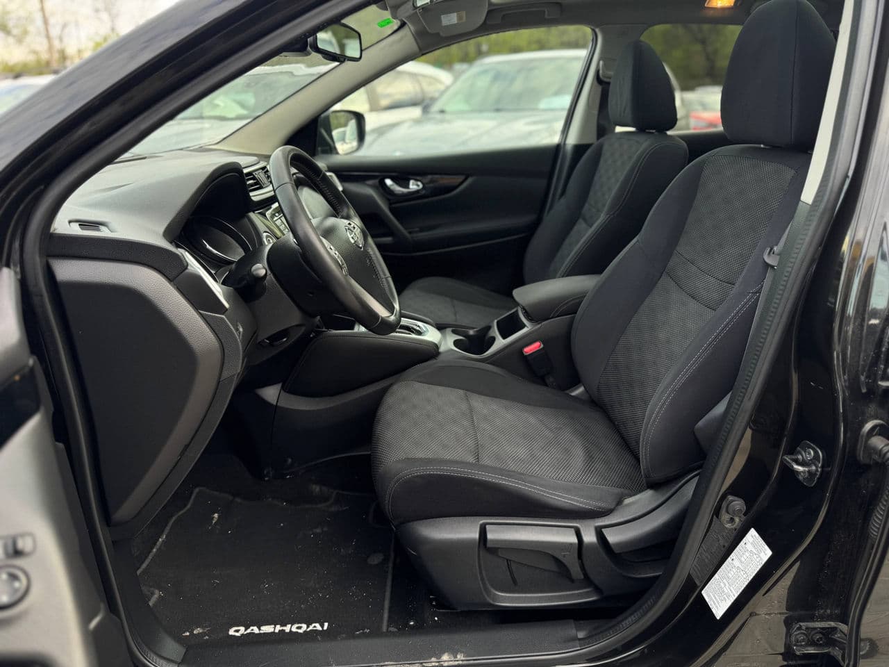 Nissan Qashqai 2017 — Миниатюра 5