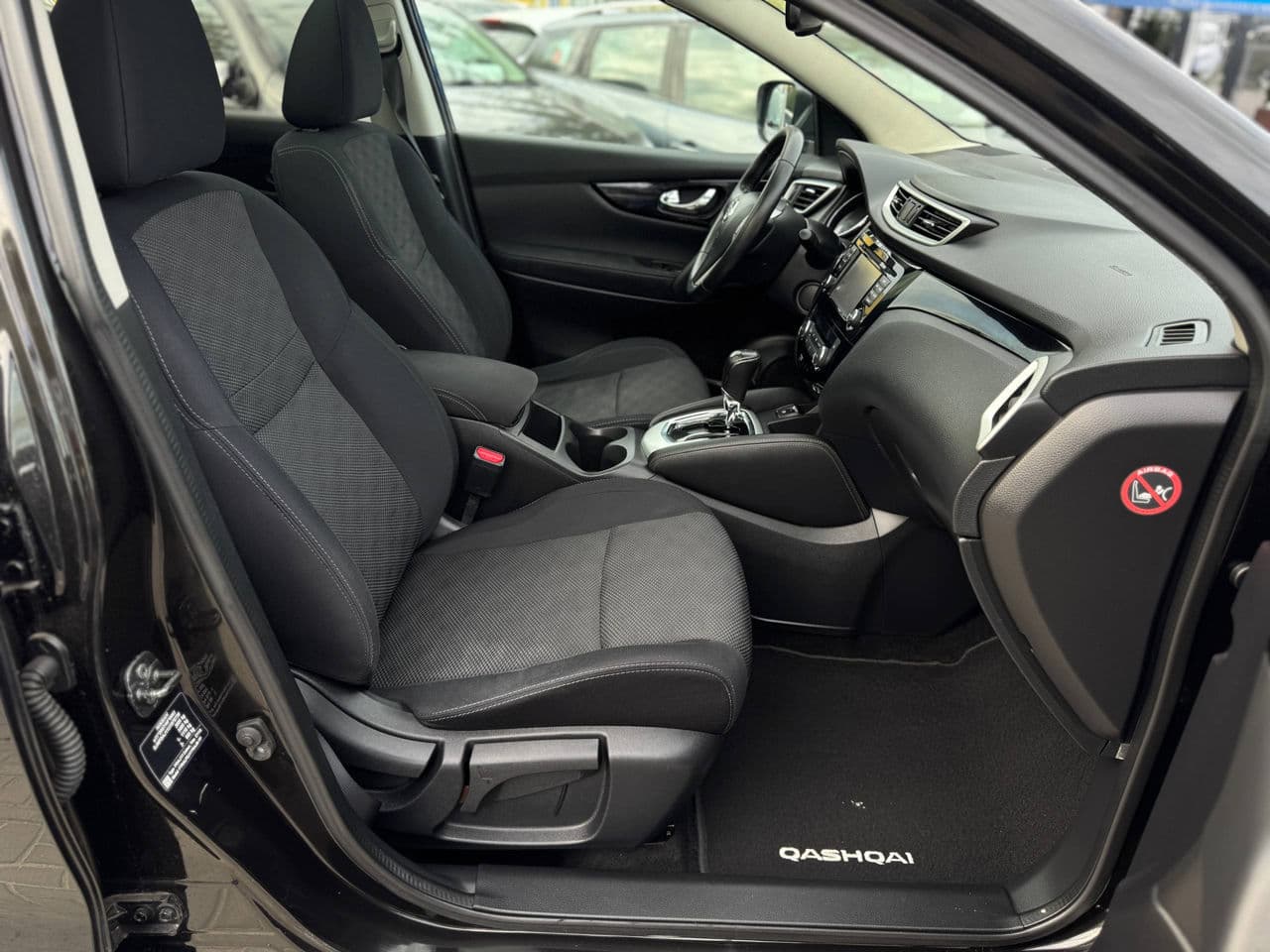 Nissan Qashqai 2017 — Миниатюра 16