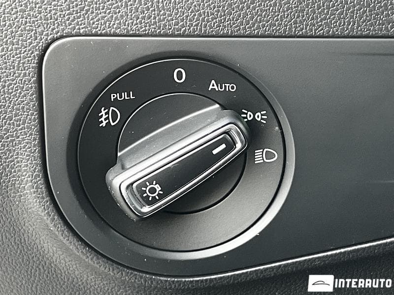 Volkswagen Tiguan 2018 — Миниатюра 18