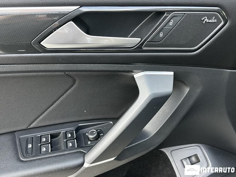 Volkswagen Tiguan 2018 — Миниатюра 16