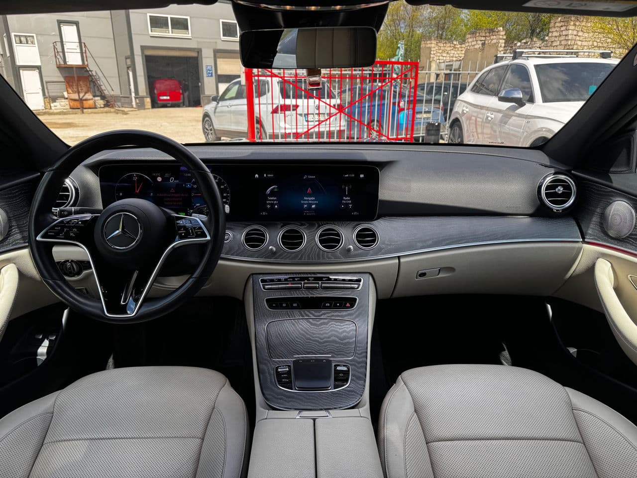 Mercedes E 300e 2021 — Миниатюра 7