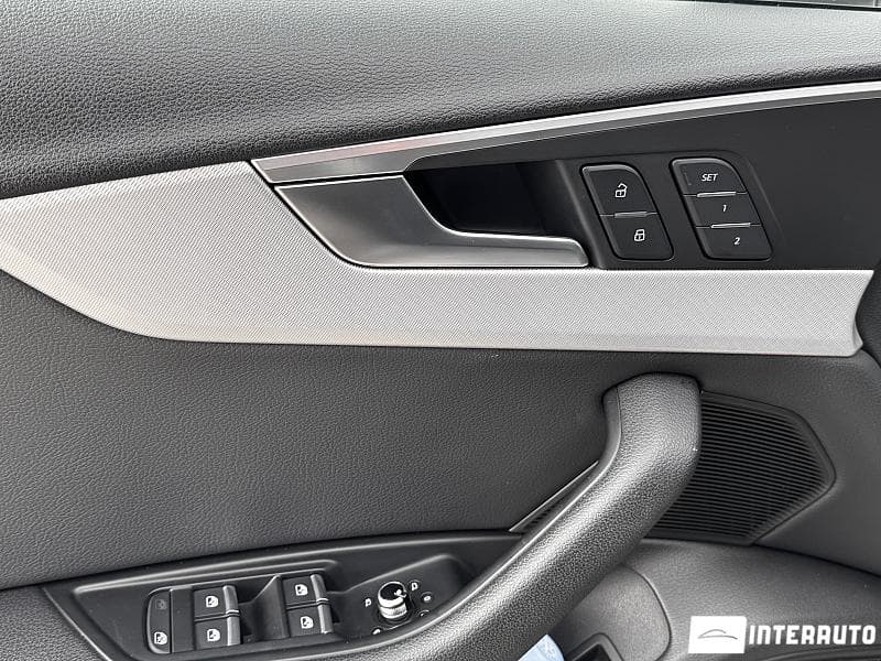 Audi A4 2017 — Миниатюра 16