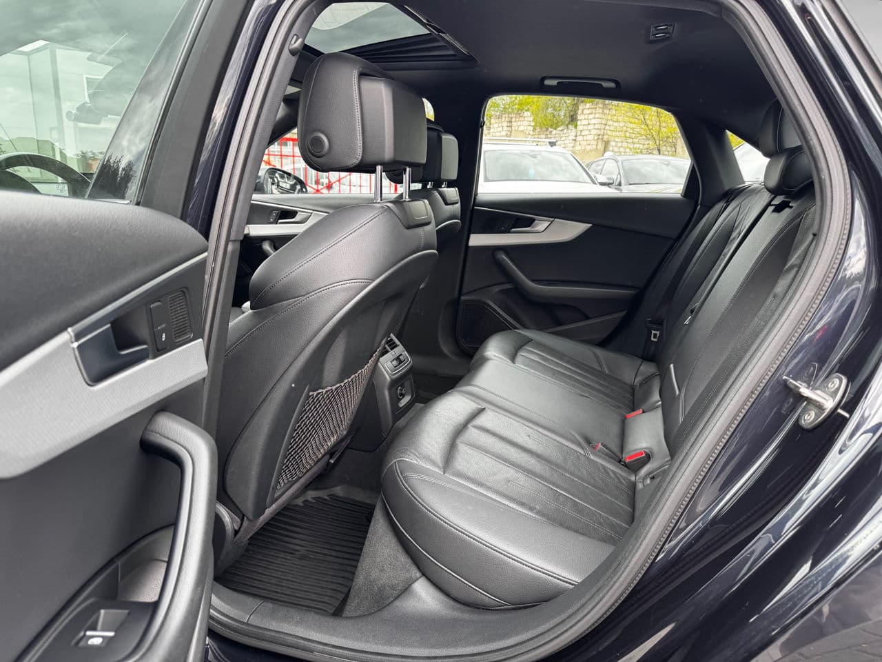 Audi A4 2017 — Миниатюра 22