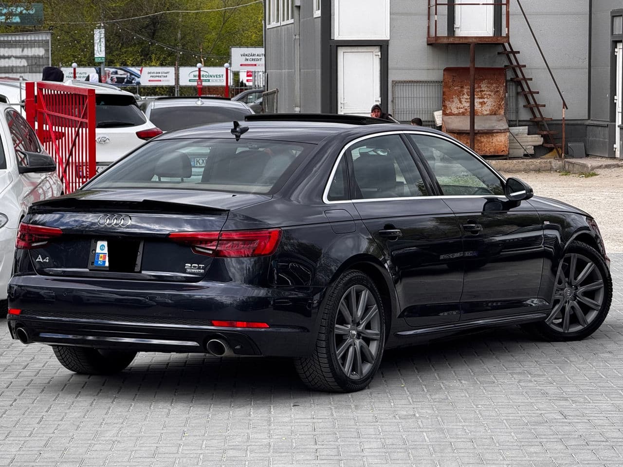 Audi A4 2017 — Миниатюра 4