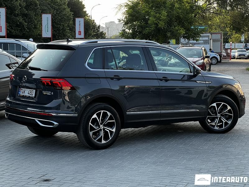 2023 Volkswagen Tiguan — Miniatură 2