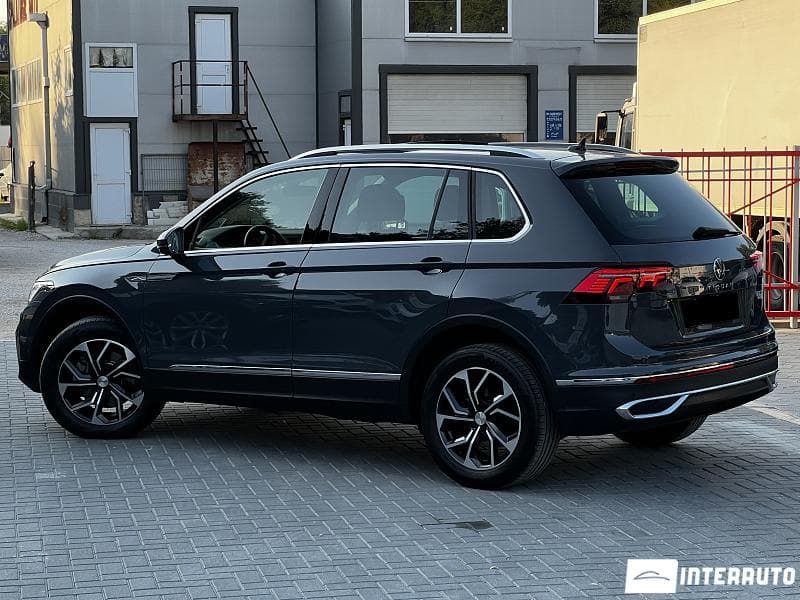 2023 Volkswagen Tiguan — Miniatură 4