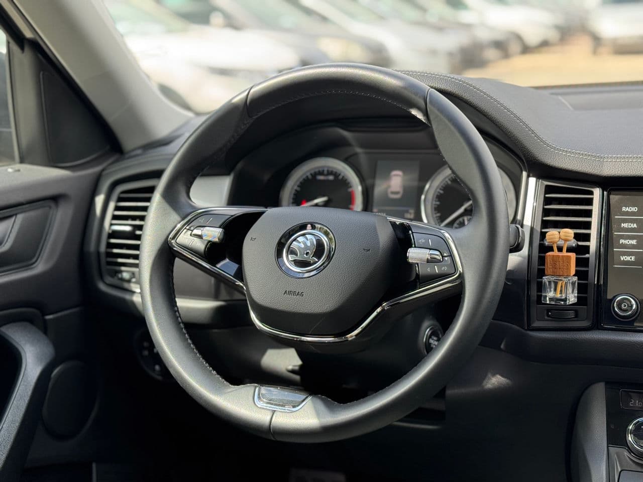 2022 Skoda Kodiaq — Miniatură 9