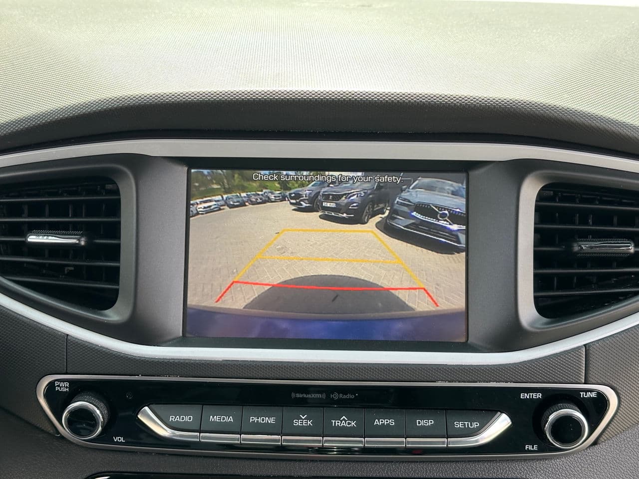 Hyundai Ioniq 2019 — Миниатюра 9