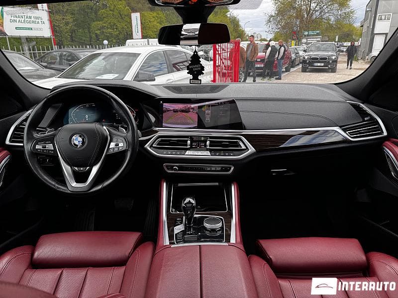2021 BMW X6 4.0i — Miniatură 10