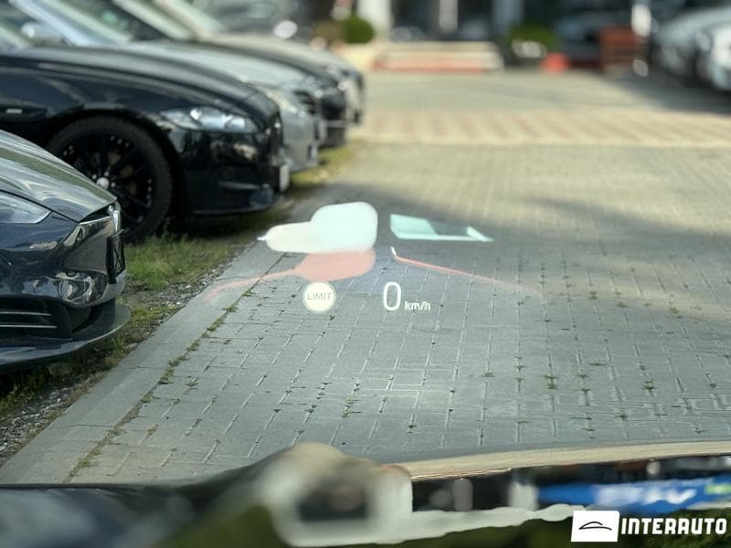 BMW 330E 2025 — Миниатюра 12