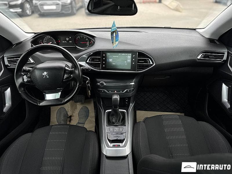 Peugeot 308 2016 — Миниатюра 6