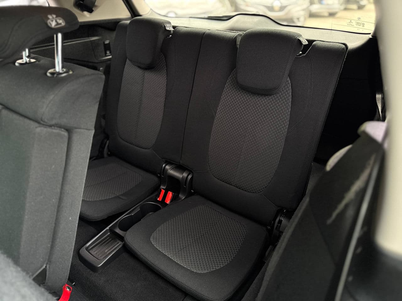 BMW 216d 2015 — Миниатюра 15