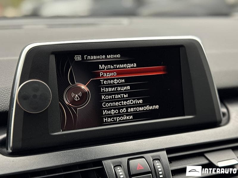 BMW 216d 2015 — Миниатюра 9
