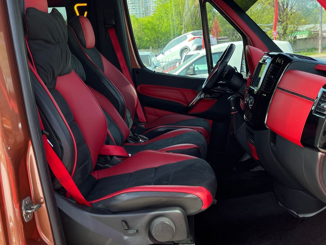 Mercedes Sprinter 2014 — Миниатюра 13