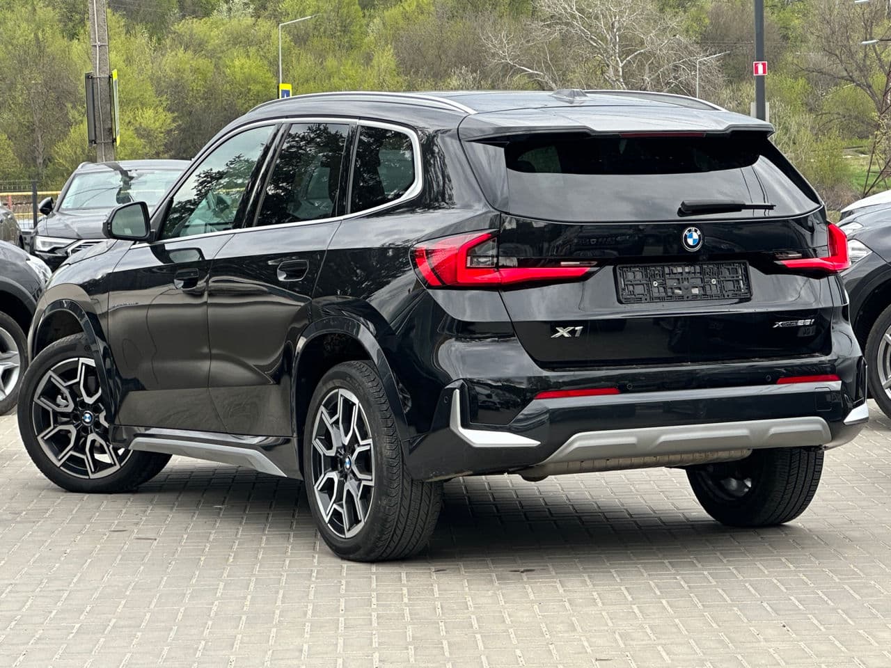 BMW X1 2.8i 2024 — Миниатюра 4