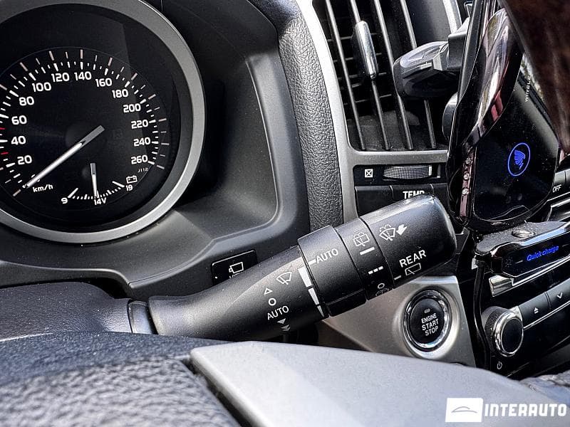 Toyota Land Cruiser 2013 — Миниатюра 10