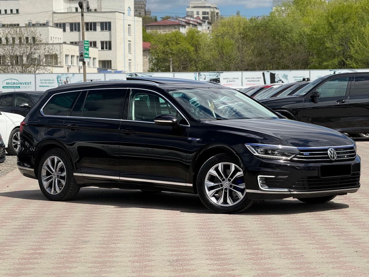 Volkswagen Passat GTE 2016 — Миниатюра 4