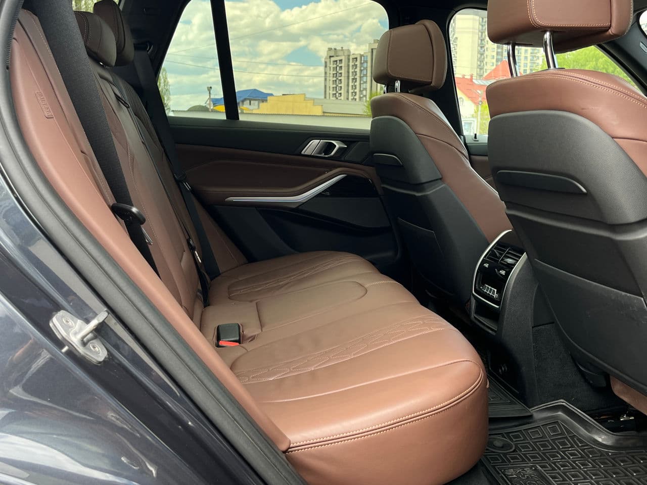 2020 BMW X5 4.5e — Miniatură 23