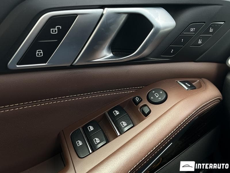 2020 BMW X5 4.5e — Miniatură 8