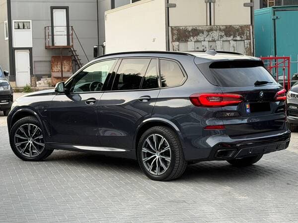 2020 BMW X5 4.5e — Miniatură 4