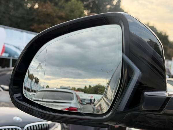 2020 BMW X5 4.5e — Miniatură 25