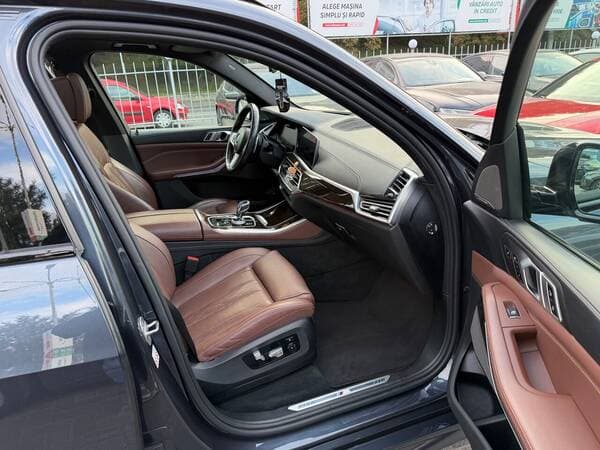 2020 BMW X5 4.5e — Miniatură 9