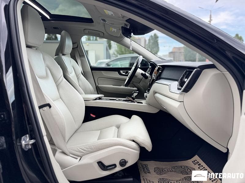 2018 Volvo XC 60 — Miniatură 18