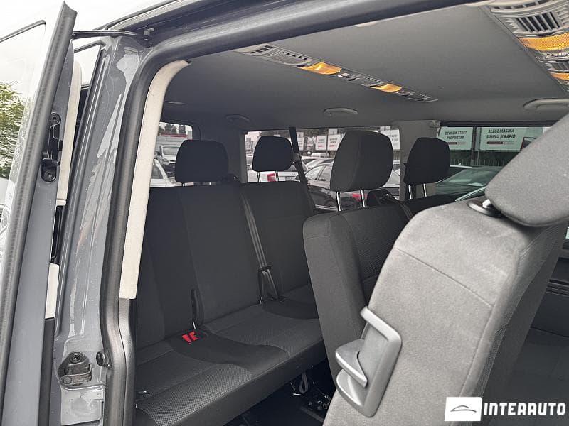 Volkswagen Caravelle 2017 — Миниатюра 12