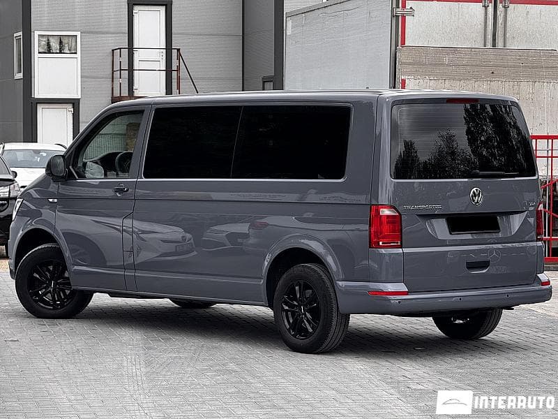 Volkswagen Caravelle 2017 — Миниатюра 2