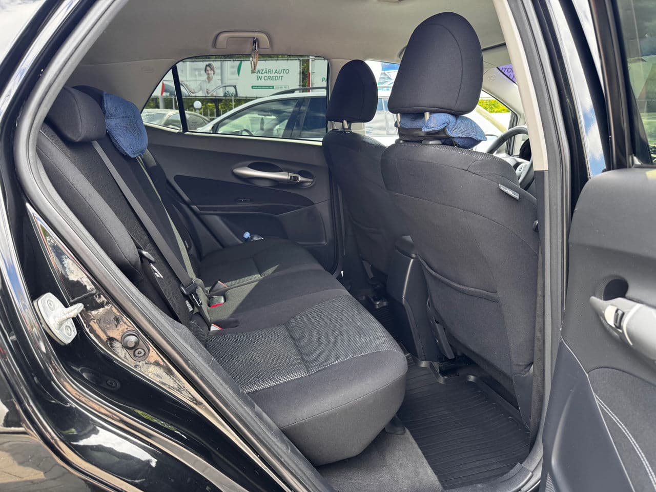 Toyota Auris 2011 — Миниатюра 13