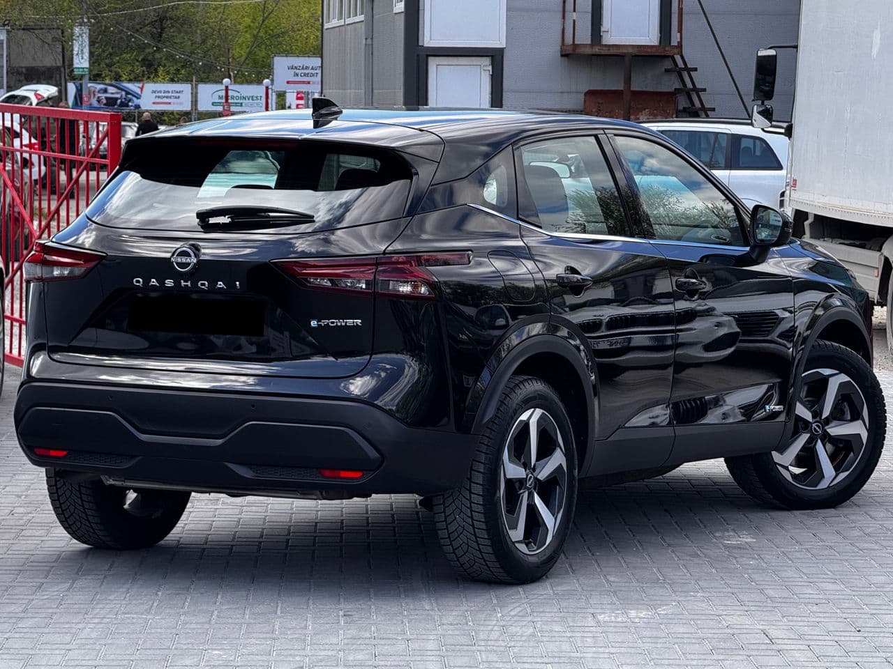 Nissan Qashqai 2023 — Миниатюра 3