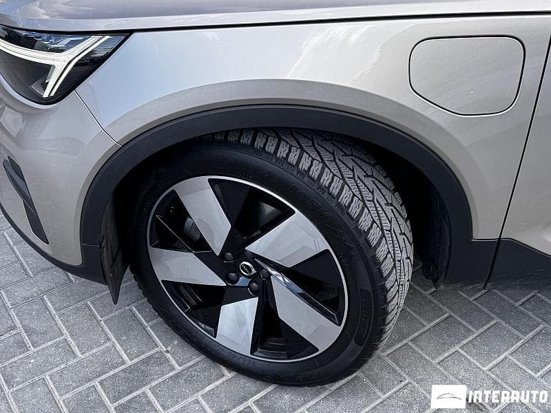 2022 Volvo XC 40 — Miniatură 18