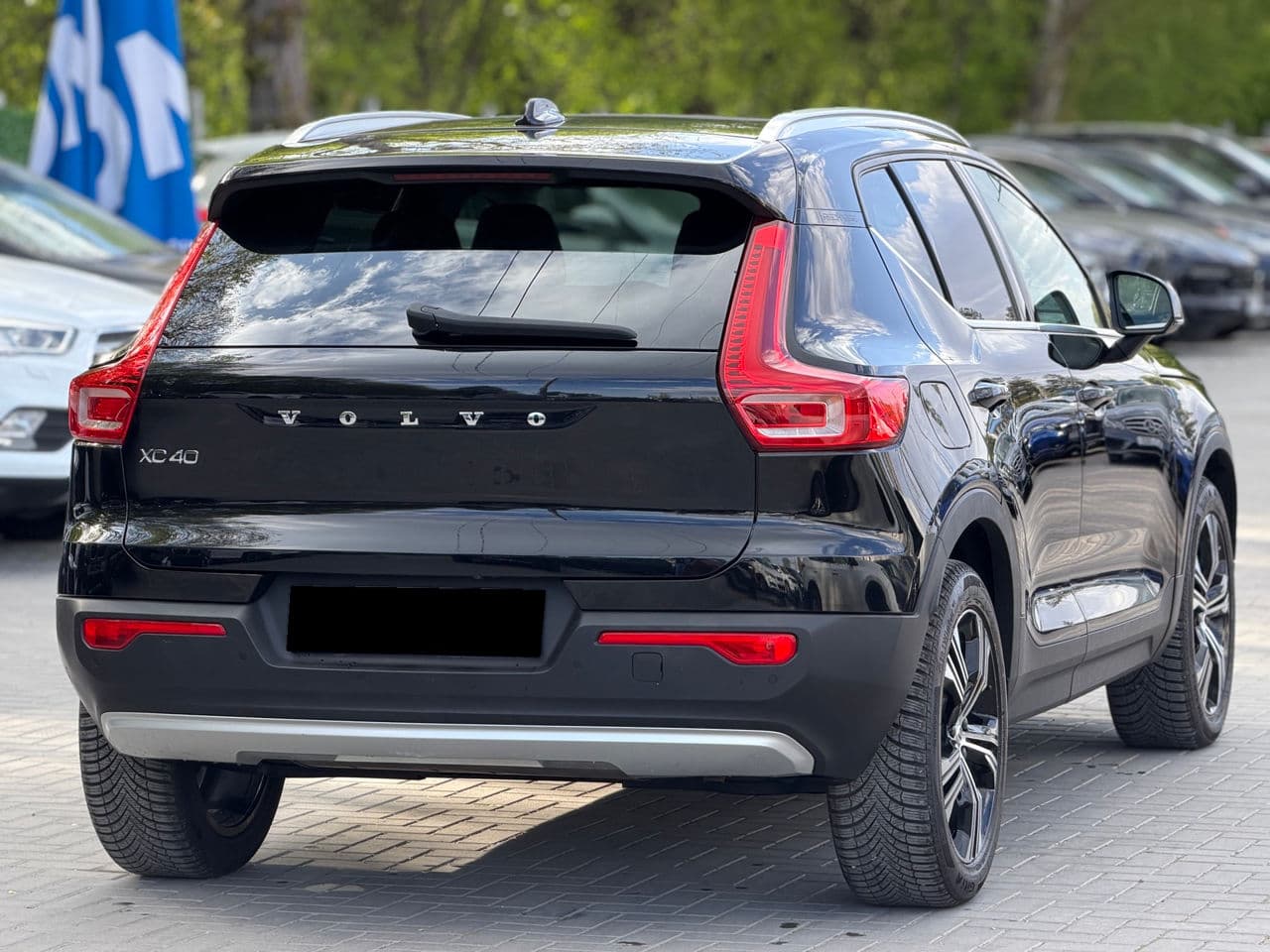 Volvo XC 40 2021 — Миниатюра 4