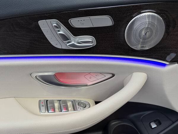 2023 Mercedes E 350 — Miniatură 15